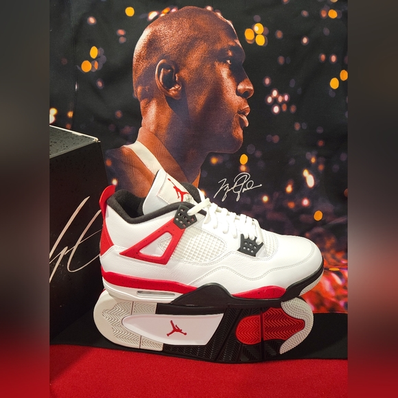 Mens Nike Air Jordan Retro 4 Size 13 - Picture 4 of 8